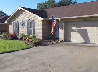 1199 Arthur St, Bridge City, TX 77611