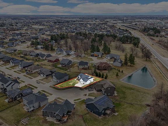 5th image of 1040 Grouse Ct