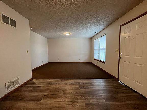 5th image of 408 McGoodwin Ave #N