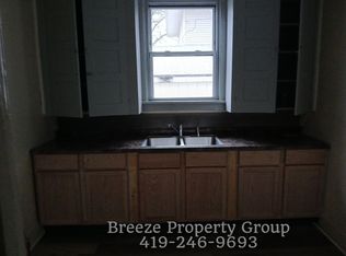 811 Collins St, Toledo, OH 43610