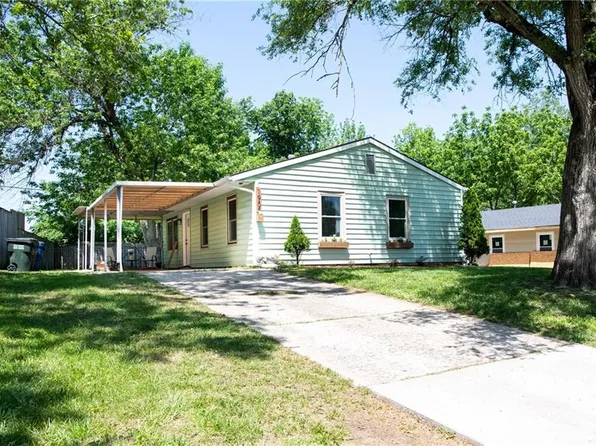 1955 Miller Dr, Lawrence, KS 66046