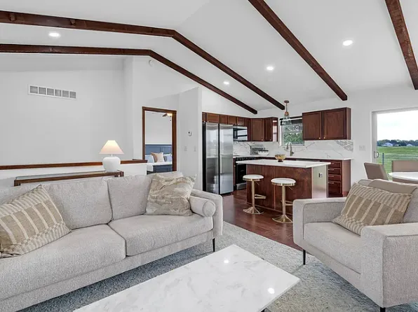 Cedar Haven, 704 S Bristol Cir #712-6, Wichita, KS 67207