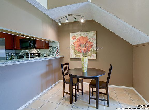 4th image of 5322 Medical Dr #206D