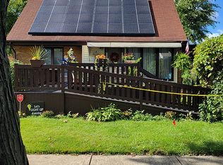 17526 Greenbay Ave, Lansing, IL 60438