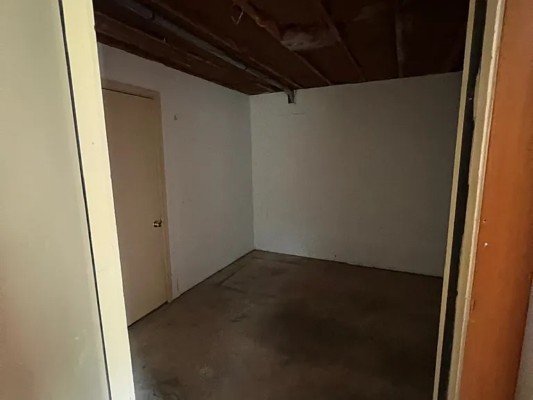 649 Bob White Ln — Photo 20