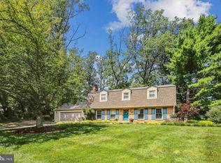 11906 Wayland St, Oakton, VA 22124