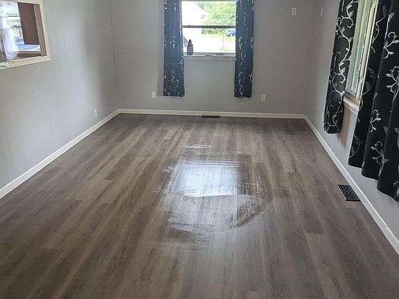 5th image of 434 Park Dr
