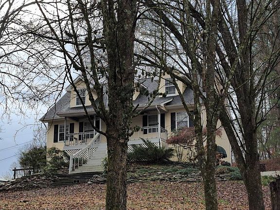 2nd image of 250 Ollis Rd