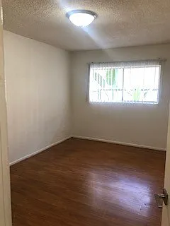 834 Victor Ave — Photo 7