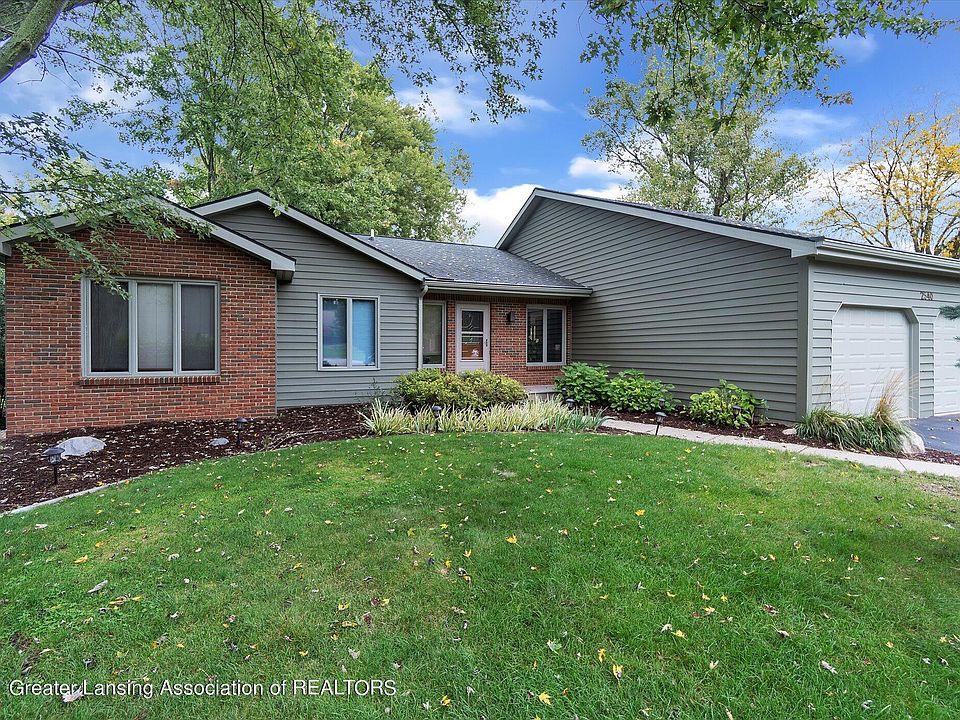 1st image of 2540 Koala Dr