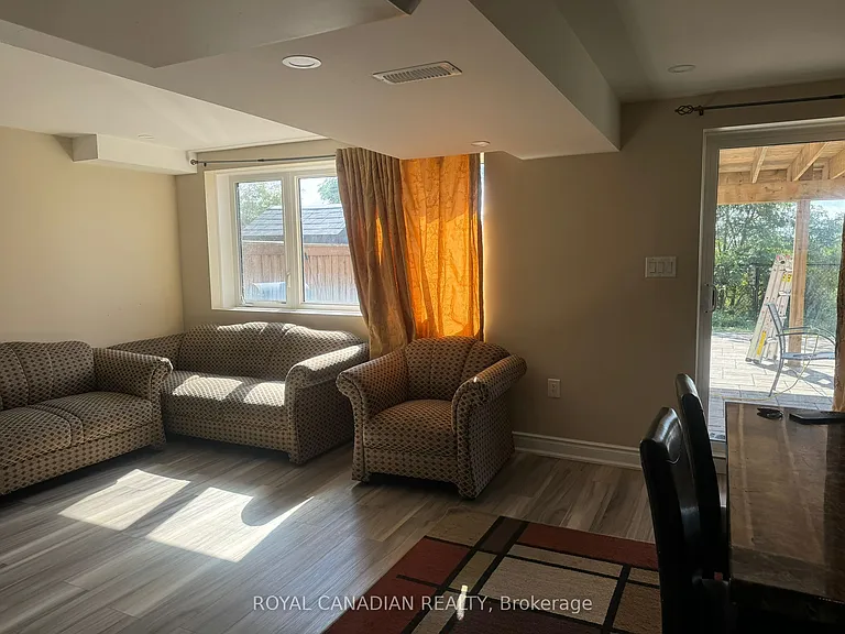 684 Linden Dr #BASEMENT — Photo 5