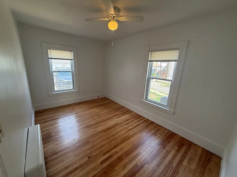 344 Dubuque St — Photo 12
