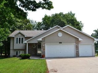 10957 Zumbrota Ct NE, Blaine, MN 55449