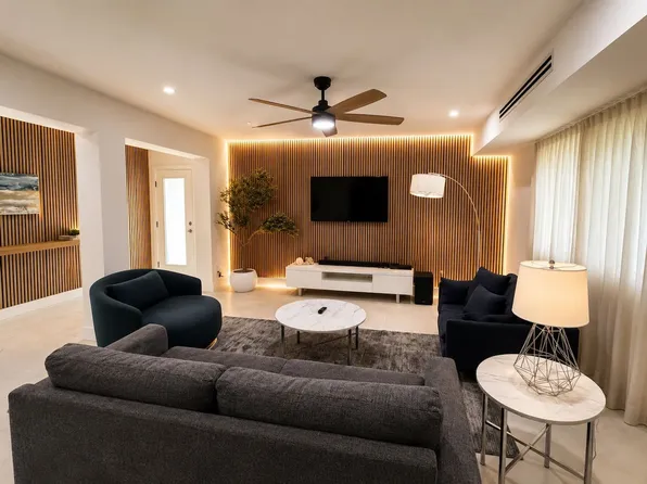 4053 SW 8th St #Id1539007p, Fort Lauderdale, FL 33317