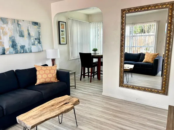 4425 Gresham St, San Diego, CA 92109