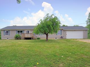 12261 Seymour Rd, Gaines, MI 48436