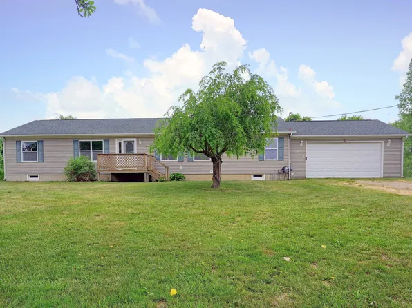 12261 Seymour Rd, Gaines, MI 48436
