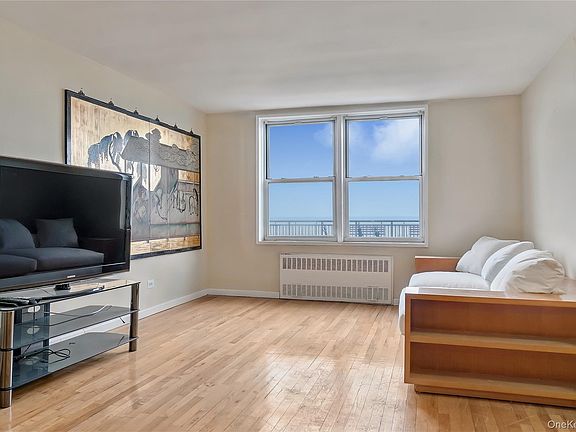 4th image of 133 Beach 120th Street #1E