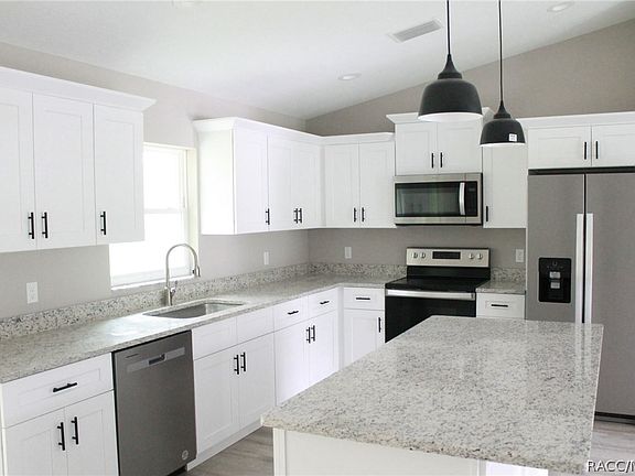 3rd image of 7381 N Veronica Dr