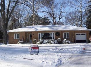 117 Orchard Pl, Burlington, IA 52601