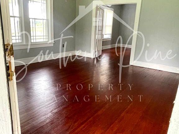 4th image of 4902 James L Redman Pkwy