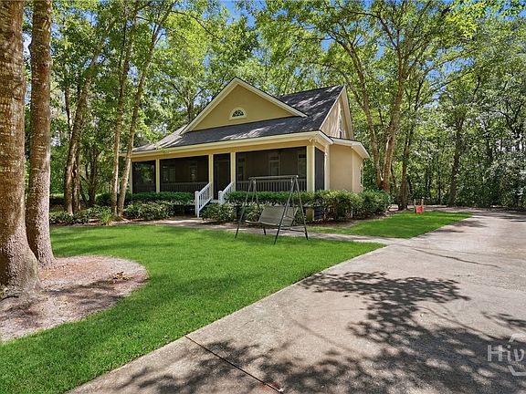 2nd image of 224 Crosswinds Drive
