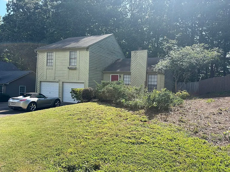 924 Shiloh Ridge Run NW — Photo 1