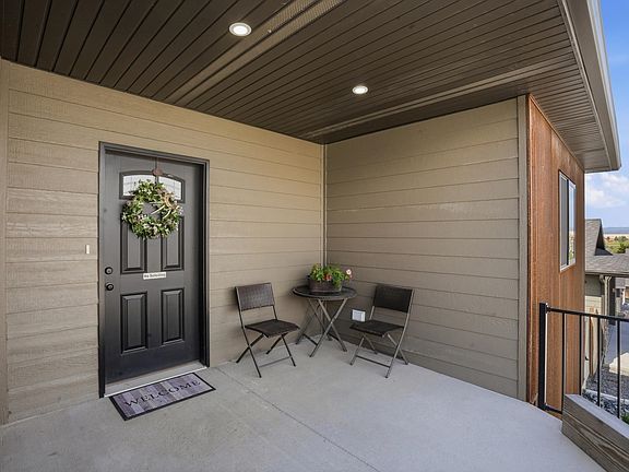 4th image of 659 Braelynn Ln