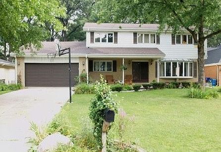1st image of 6734 W Park Lane Dr