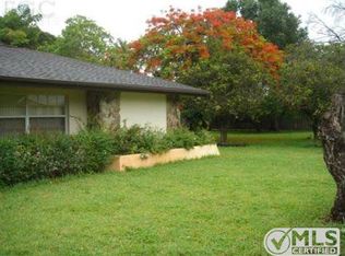 1853 Maple Ave, Fort Myers, FL 33901