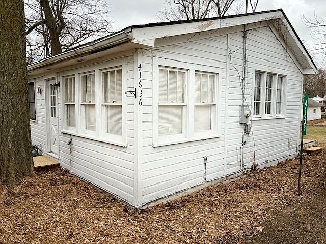 1st image of 41636 N Lotus Ave