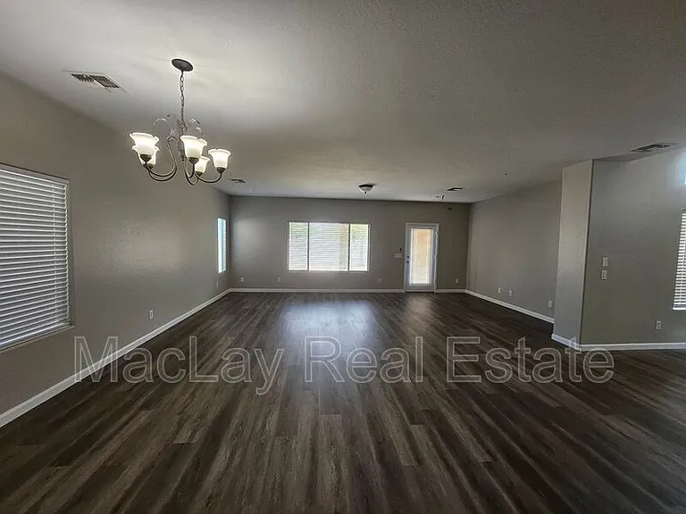 25850 W Pleasant Ln — Photo 6