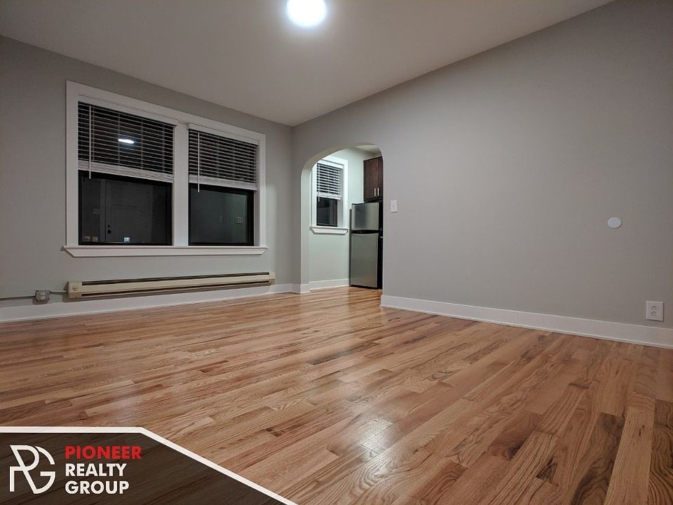 1st image of 4546 N Damen Ave #4546312