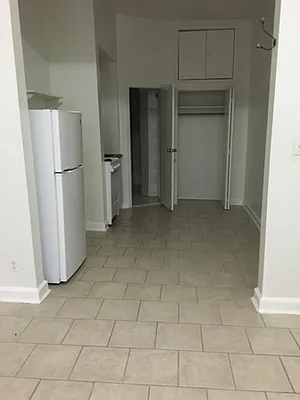 Rented by Besen Partners, LLC | media 15