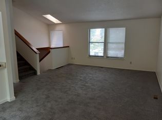 11927 W Bowles Cir, Littleton, CO 80127