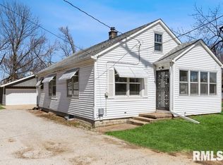 409 12th Ave, Silvis, IL 61282