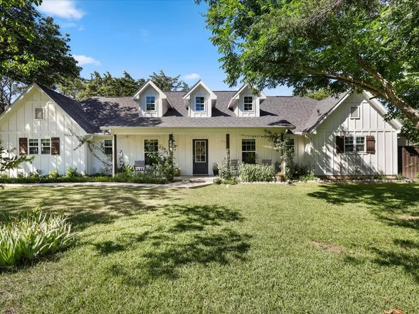 325 Short St, Cedar Hill, TX 75104