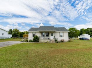 54 E Airport Dr, McMinnville, TN 37110