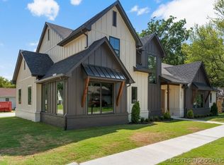 301 W Greely St, Broken Arrow, OK 74012