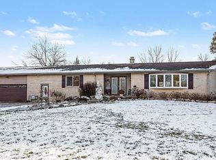 3392 Bangor Rd, Bay City, MI 48706