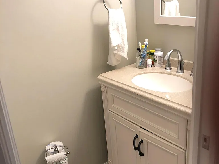143 Stonybrook Ct — Photo 20