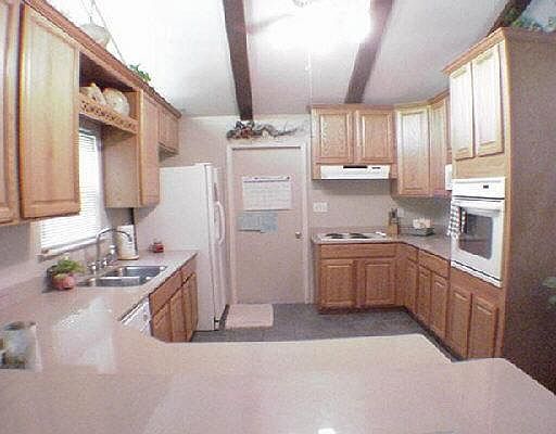 3rd image of 4038 FLINT HILL
