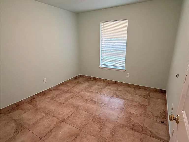 4527 Fitzwater Dr — Photo 11