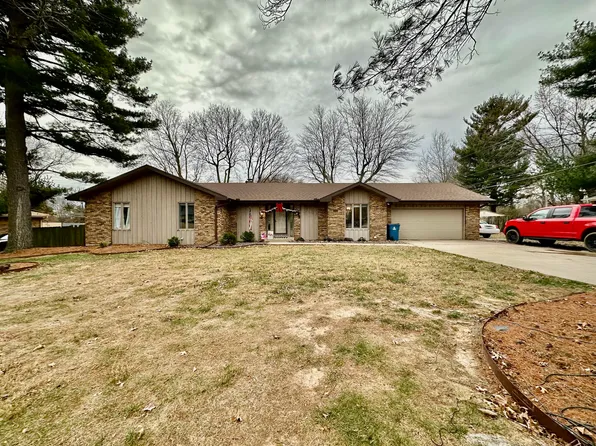 1634 E Lakewood Street, Springfield, MO 65804
