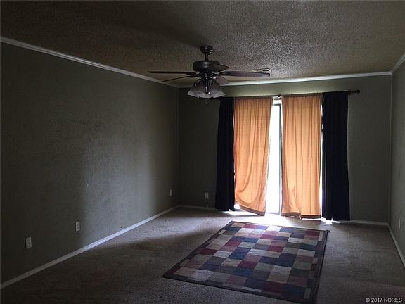 2nd image of 319 Dogwood Dr