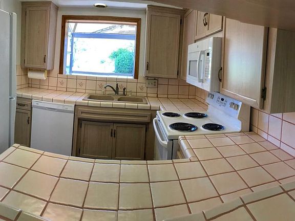 Kitchen-2