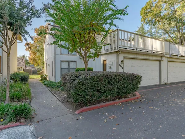 8031 La Riviera Dr, Sacramento, CA 95826