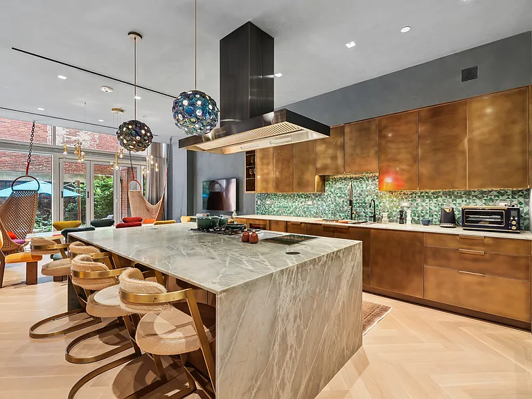 60 Beach St #Townhouse 1 — Photo 8