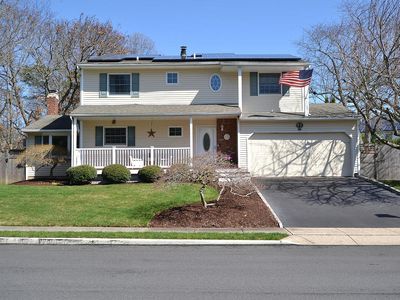 67 Singingwood Drive, Holbrook, NY, 11741