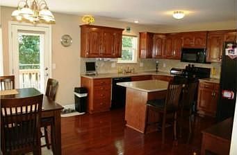 3rd image of 6223 N Bell Ct